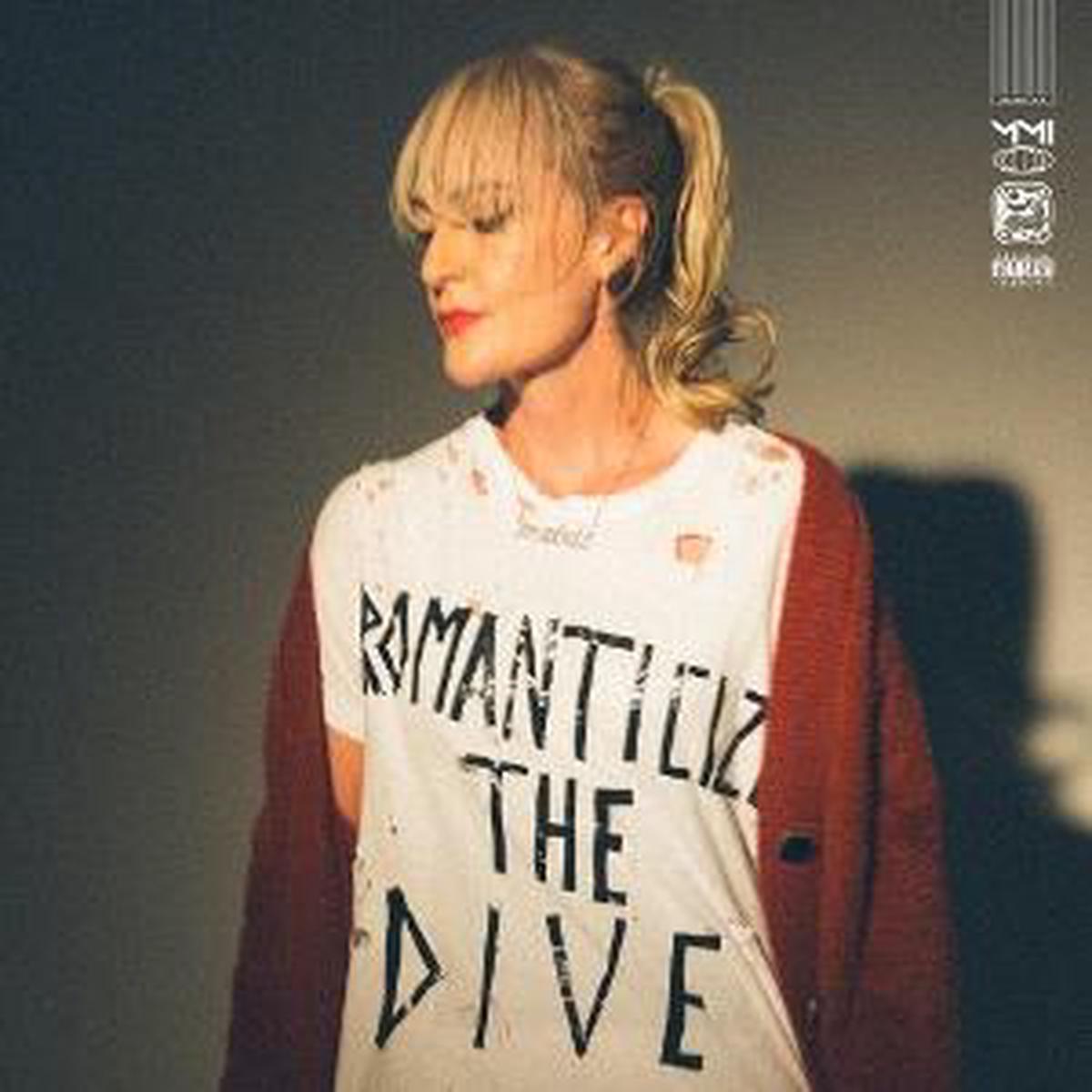 METRIC – ROMANTICIZE THE DIVE: WHITE VINYL – LP