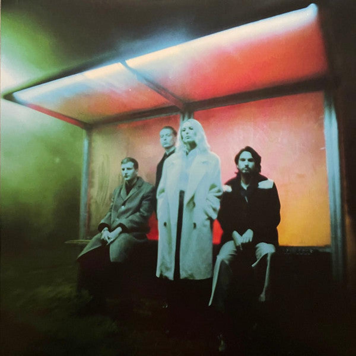 WOLF ALICE – BLUE WEEKEND – LP