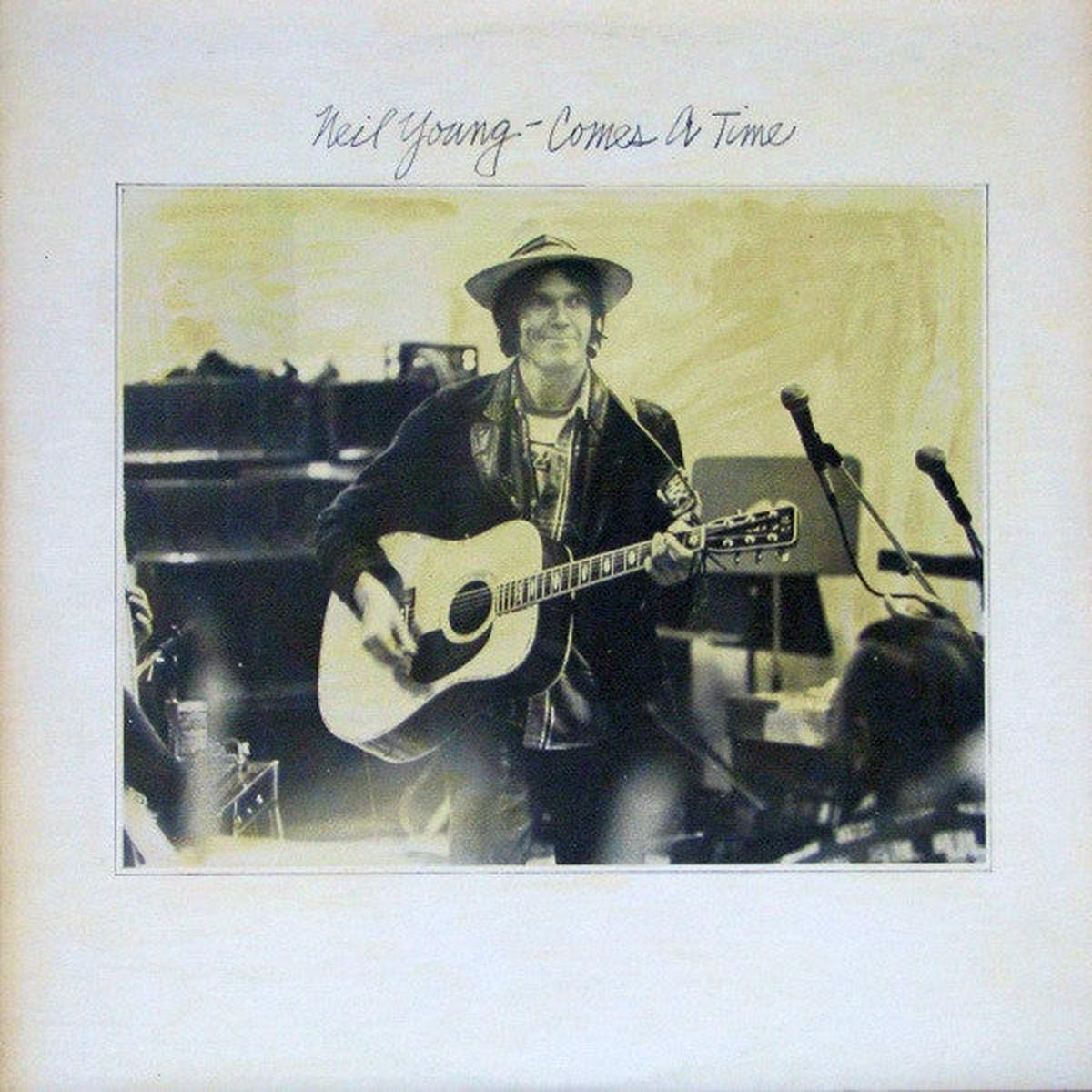 YOUNG, NEIL – COMES A TIME – CD
