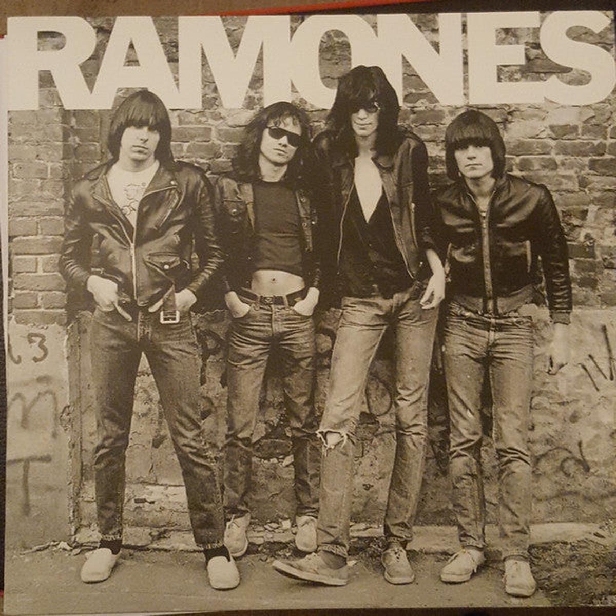 RAMONES – RAMONES : REMASTERED EDITION – LP