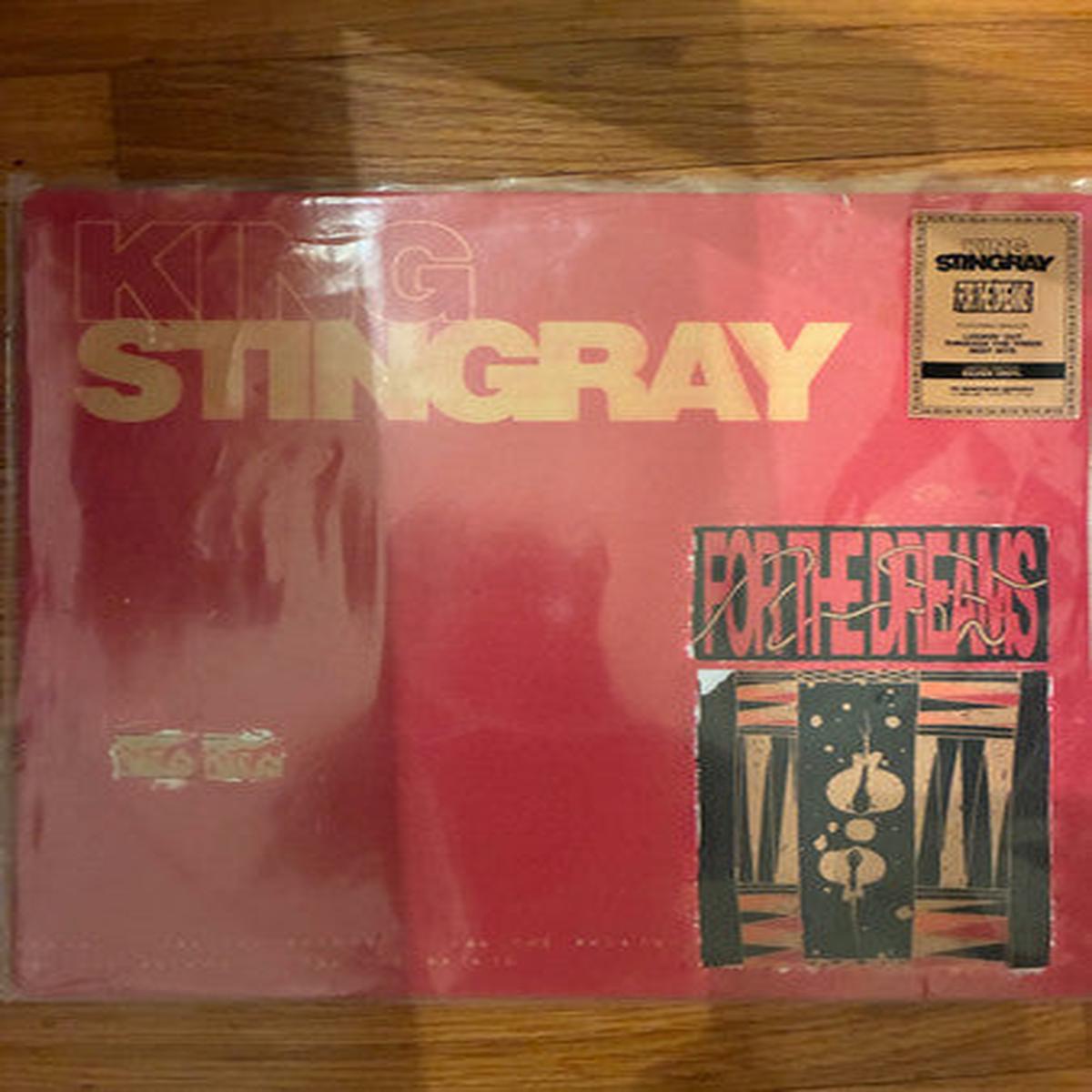KING STINGRAY – FOR THE DREAMS : SILVER VINYL – LP