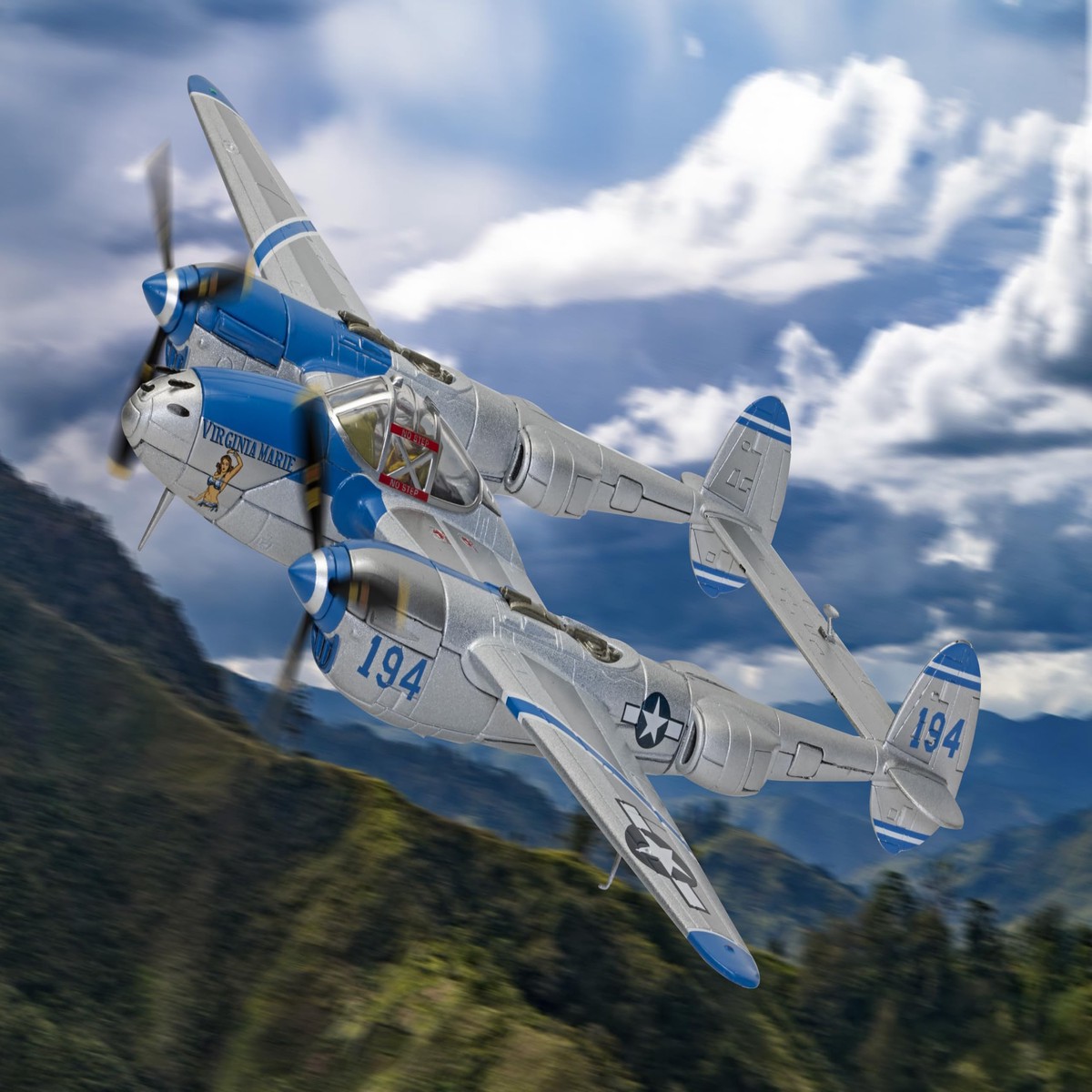 Corgi AA36618 Lockheed P-38J Lightning Virginia, Die Cast Model Plane