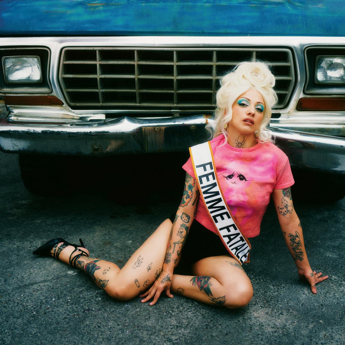 FEMME FATALE