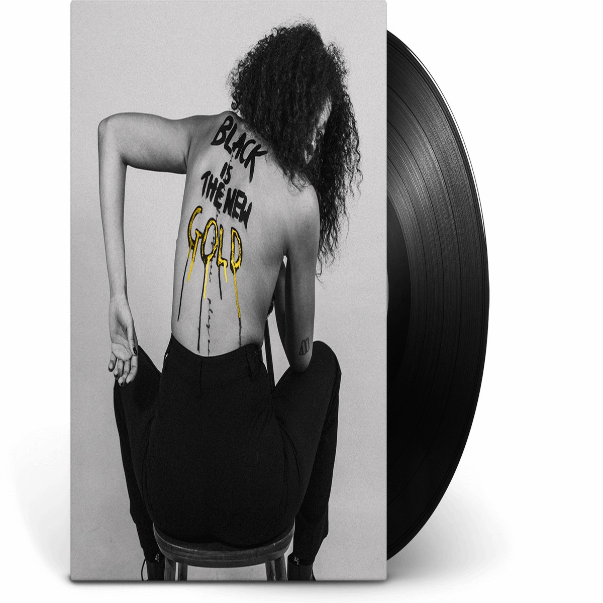 Brooke Combe : Black Is The New Gold