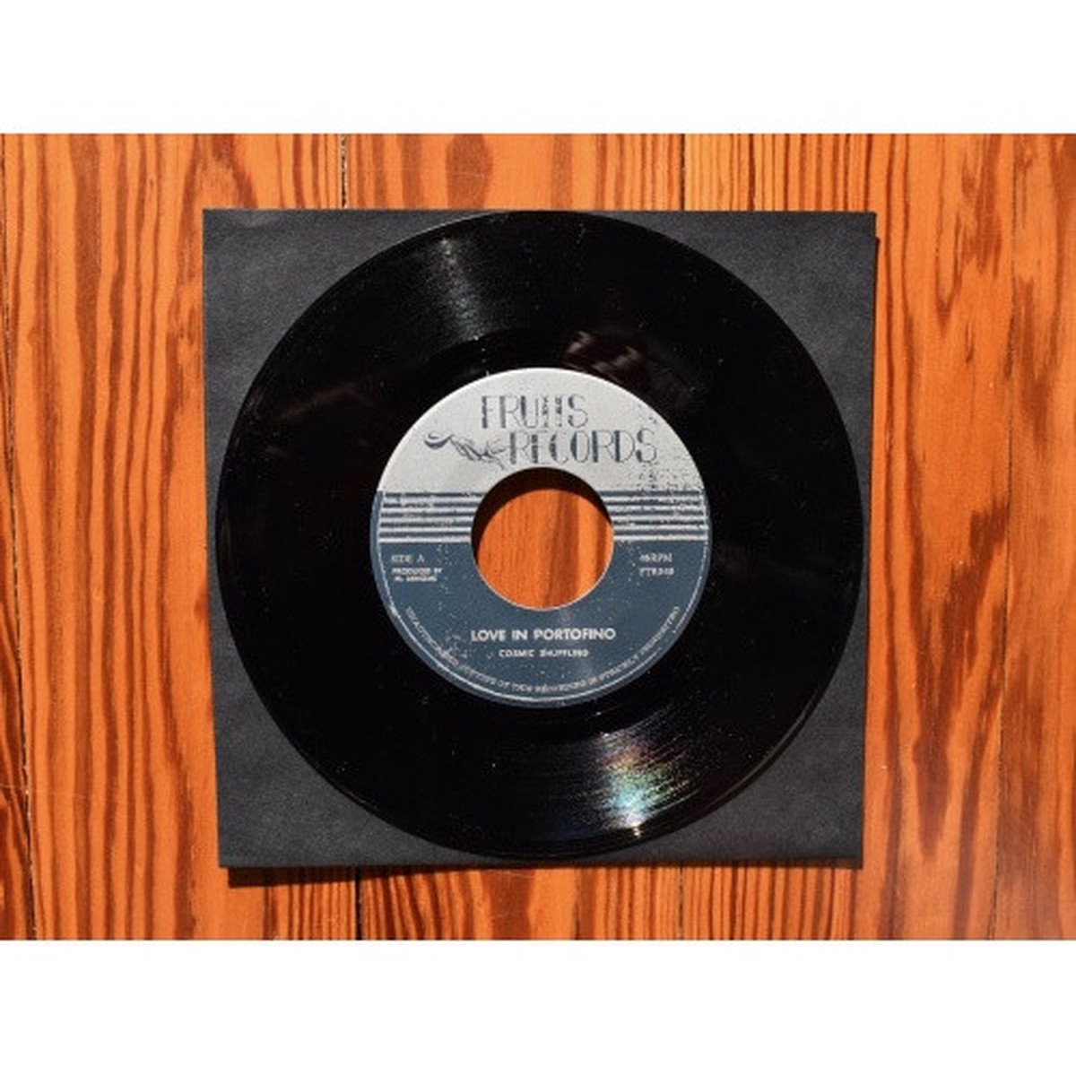 Cosmic Shuffling – Love In Portofino – 7″ Vinyl