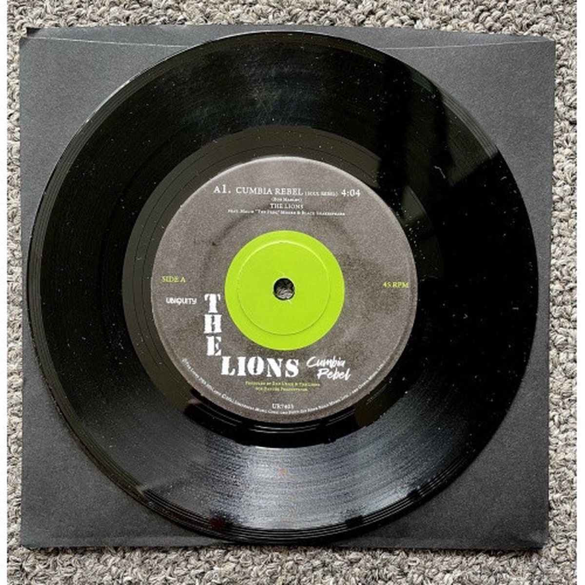 The Lions – Cumbia Rebel – 7″ Vinyl