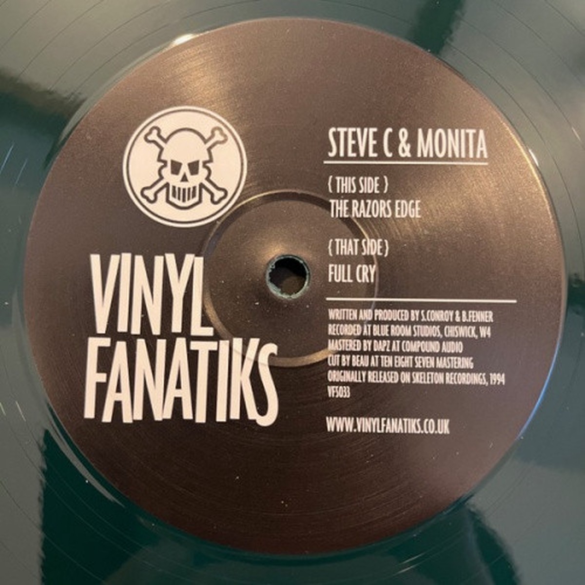 Steve C & Monita – The Razors Edge / Full Cry – 12″ Vinyl