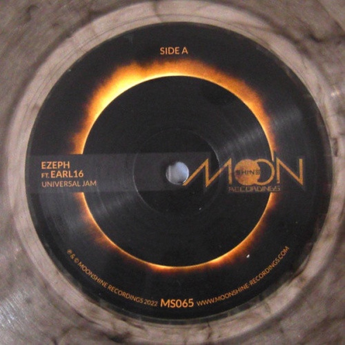 EZEPH feat. Earl 16 – Universal Jam – 10″ Colored Vinyl