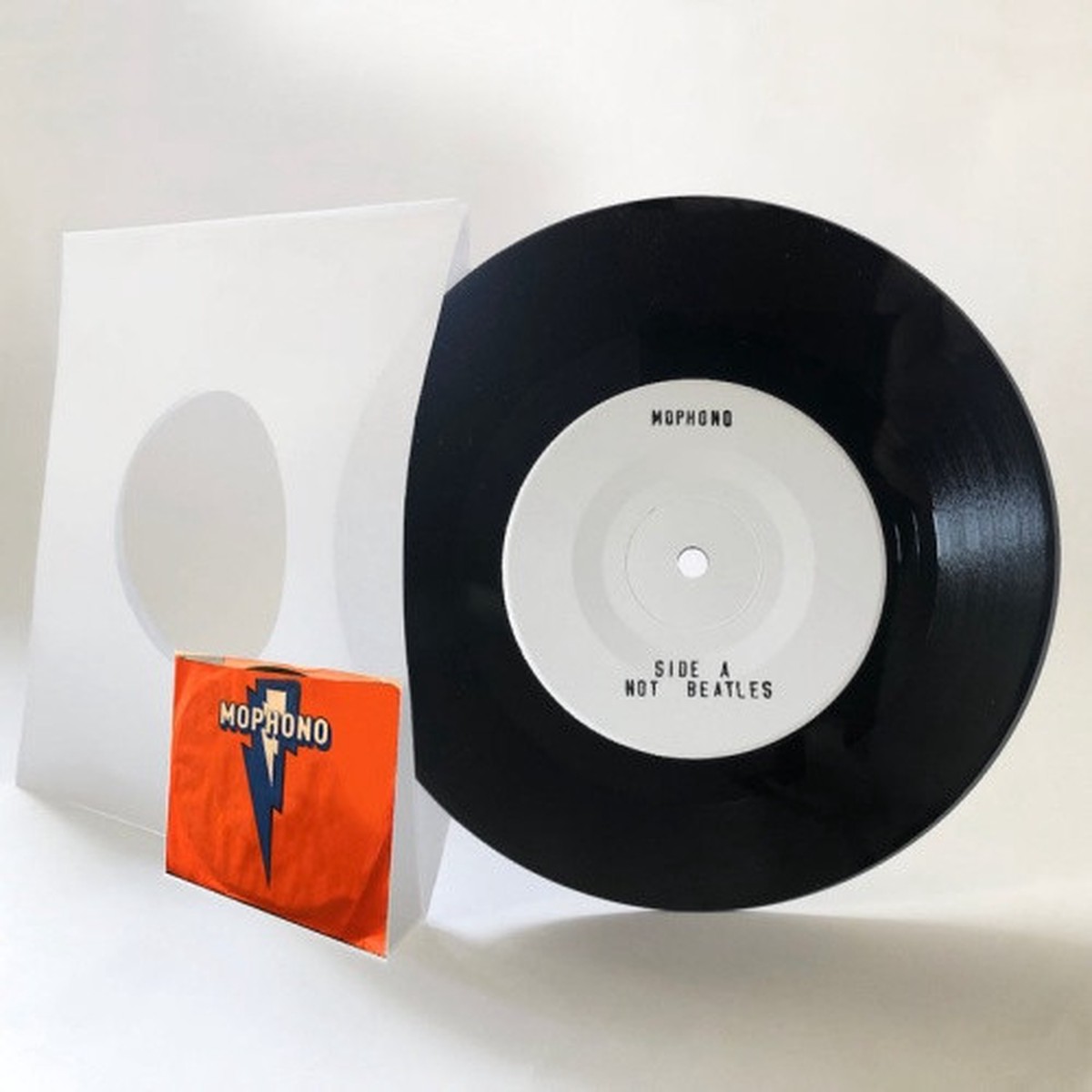 Mophono – A Love That Has No Past – 7″ Vinyl