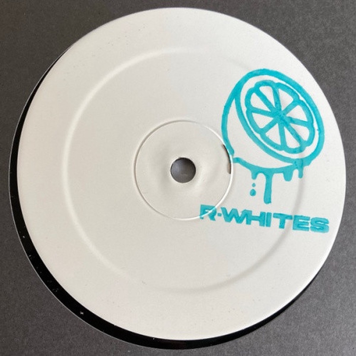 Law & Kola Nut – R-Whites Vol. 2 – 12″ Vinyl