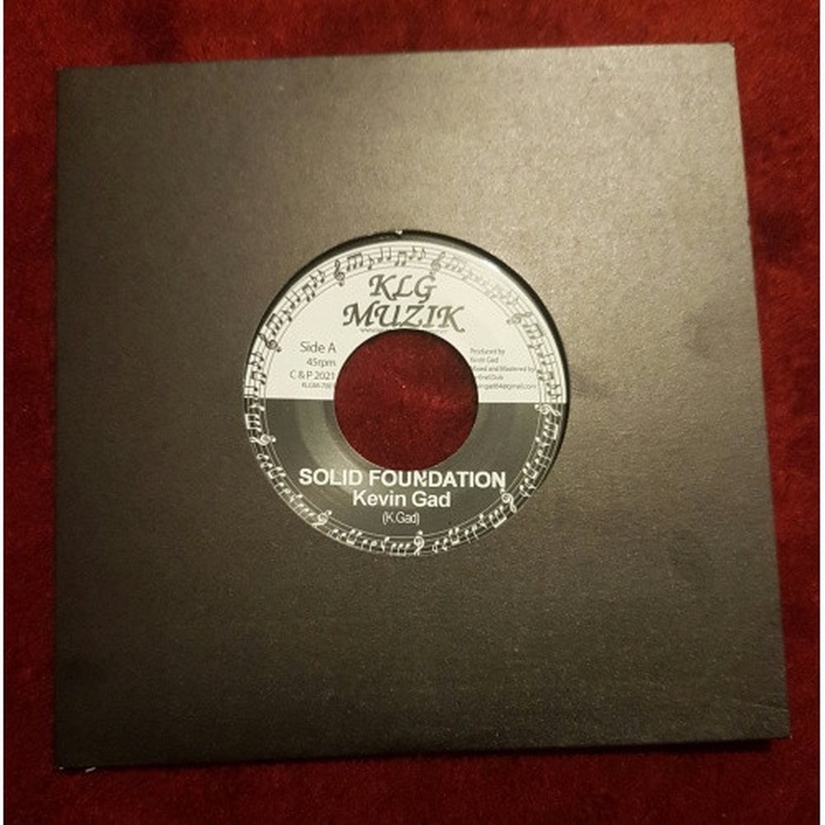 Kevin Gad – Solid Foundation – 7″ Vinyl